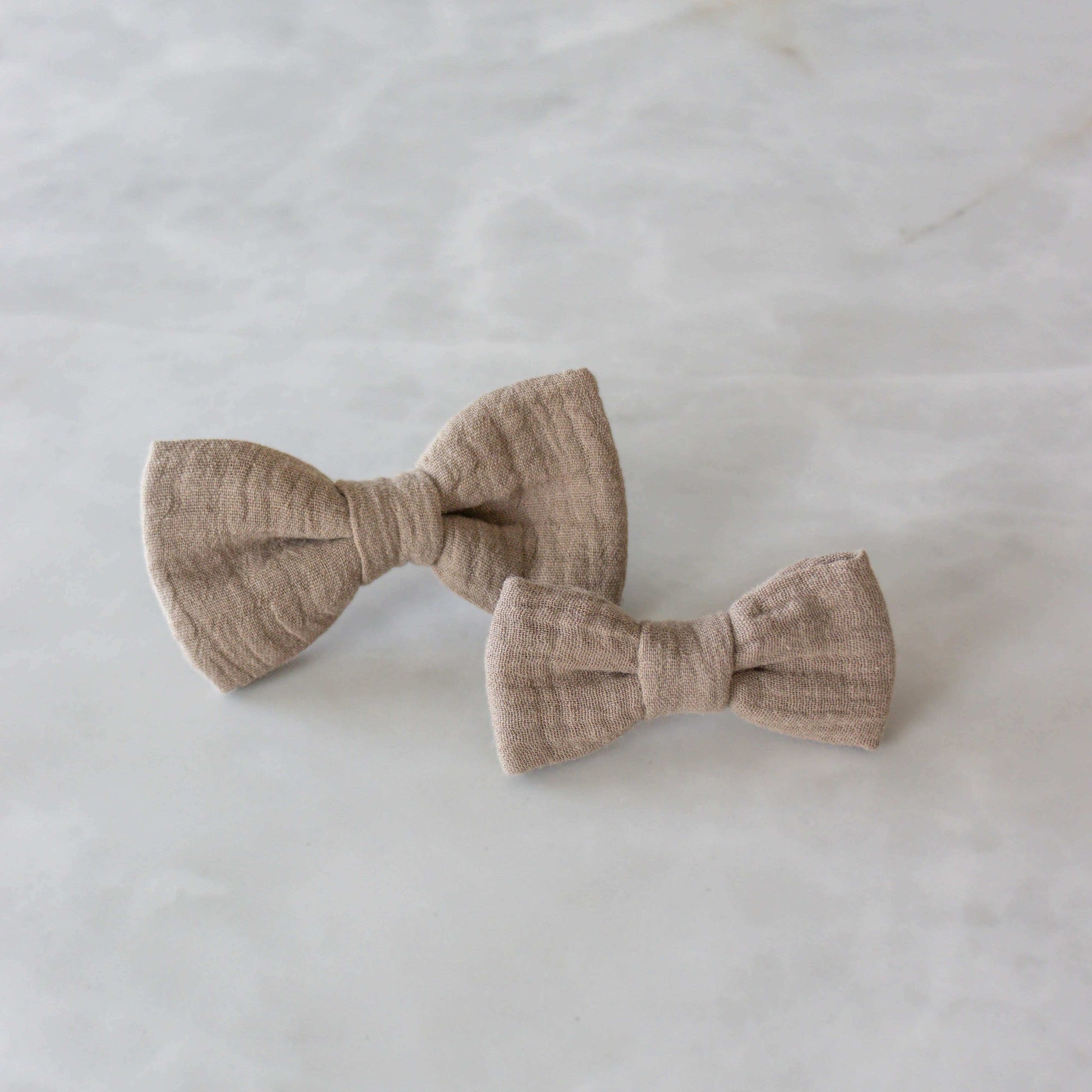 Vlinderdas Snuggle Taupe