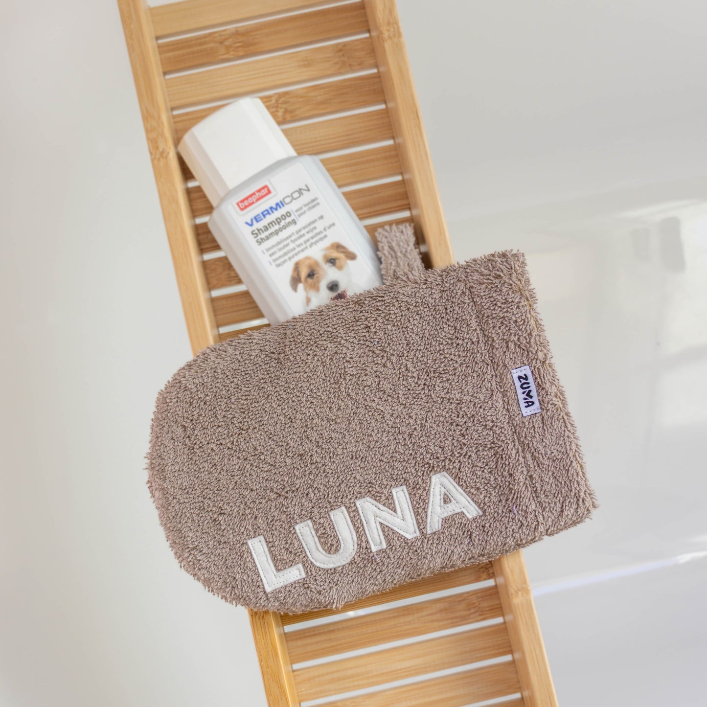 Hondenwashand gepersonaliseerd bruin