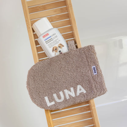 Hondenwashand gepersonaliseerd bruin