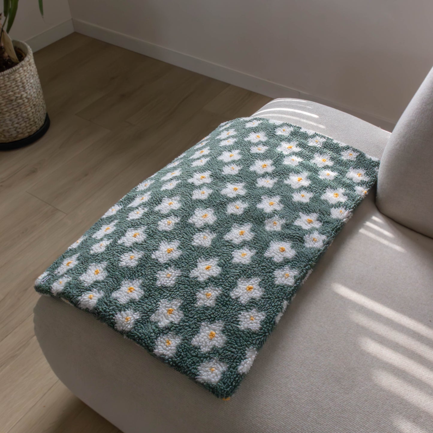 Hondenmat Flowers Sage Green