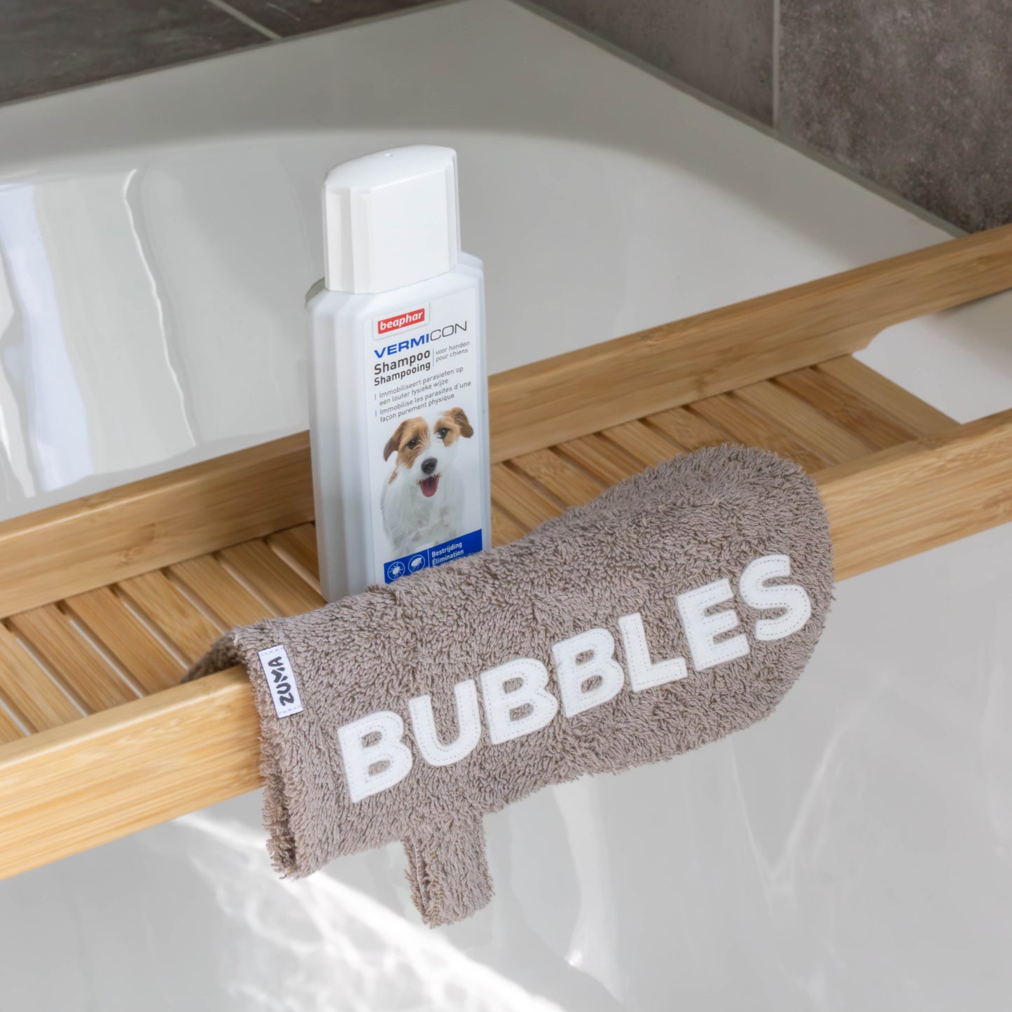 Hondenwashand gepersonaliseerd bruin